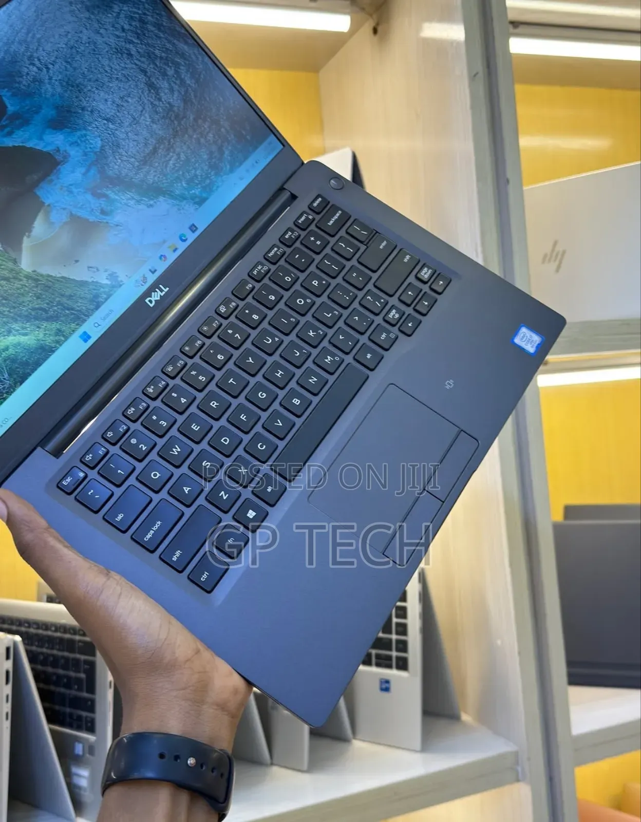 Laptop Dell Latitude 7400 8GB Intel Core i5 SSD 256GB