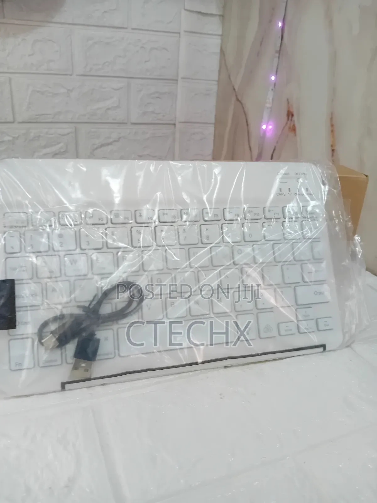 Teasteam Bluetooth Keyboard, Ultra-slim Wireless, Rechargeable ,Rgb