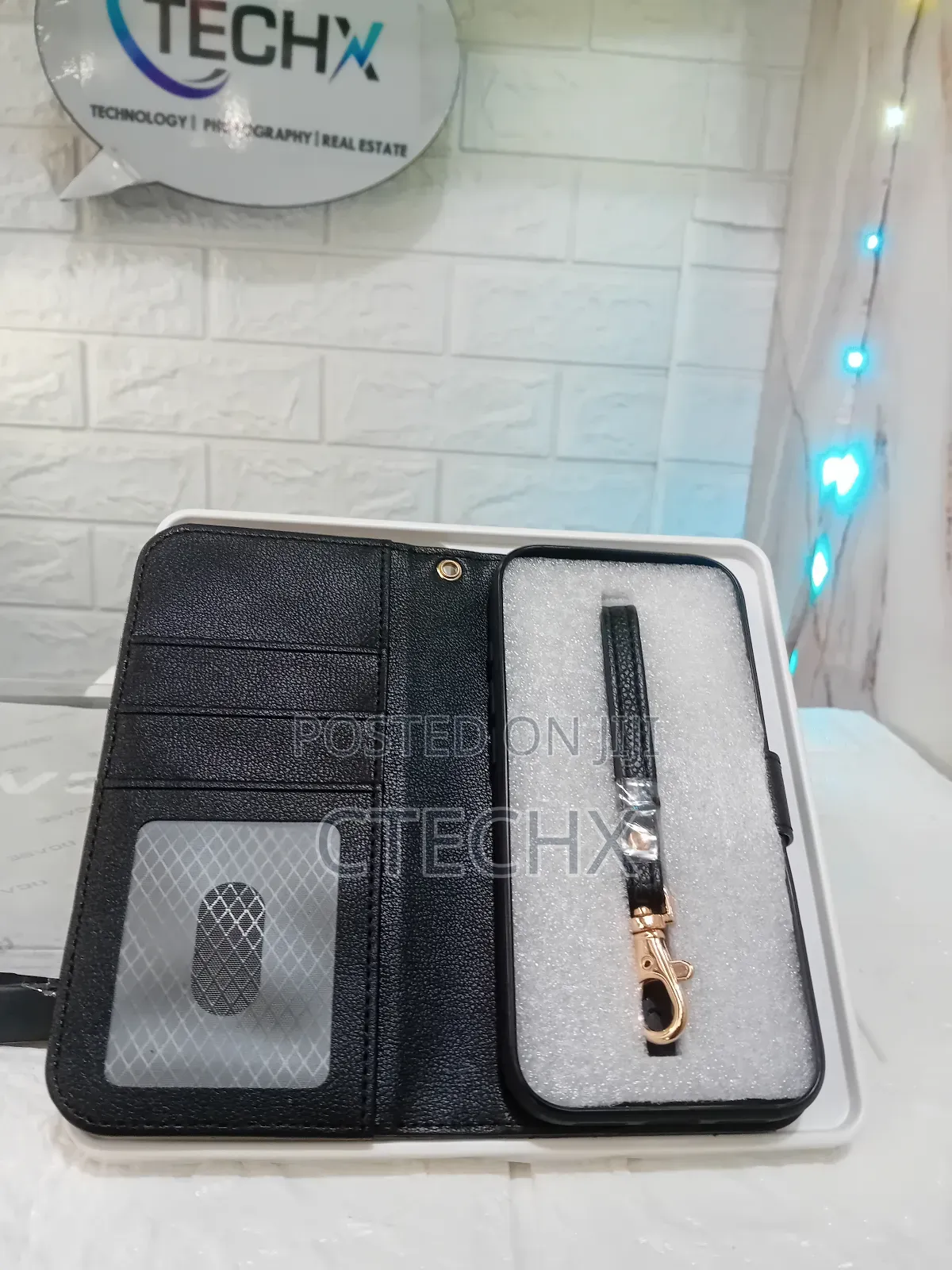 Ocase For iPhone 17 Pro Max ,Rfid Blocking, Card Holders, Argyle Black