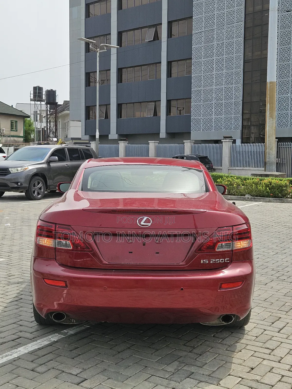 Lexus IS 250 2011 Red