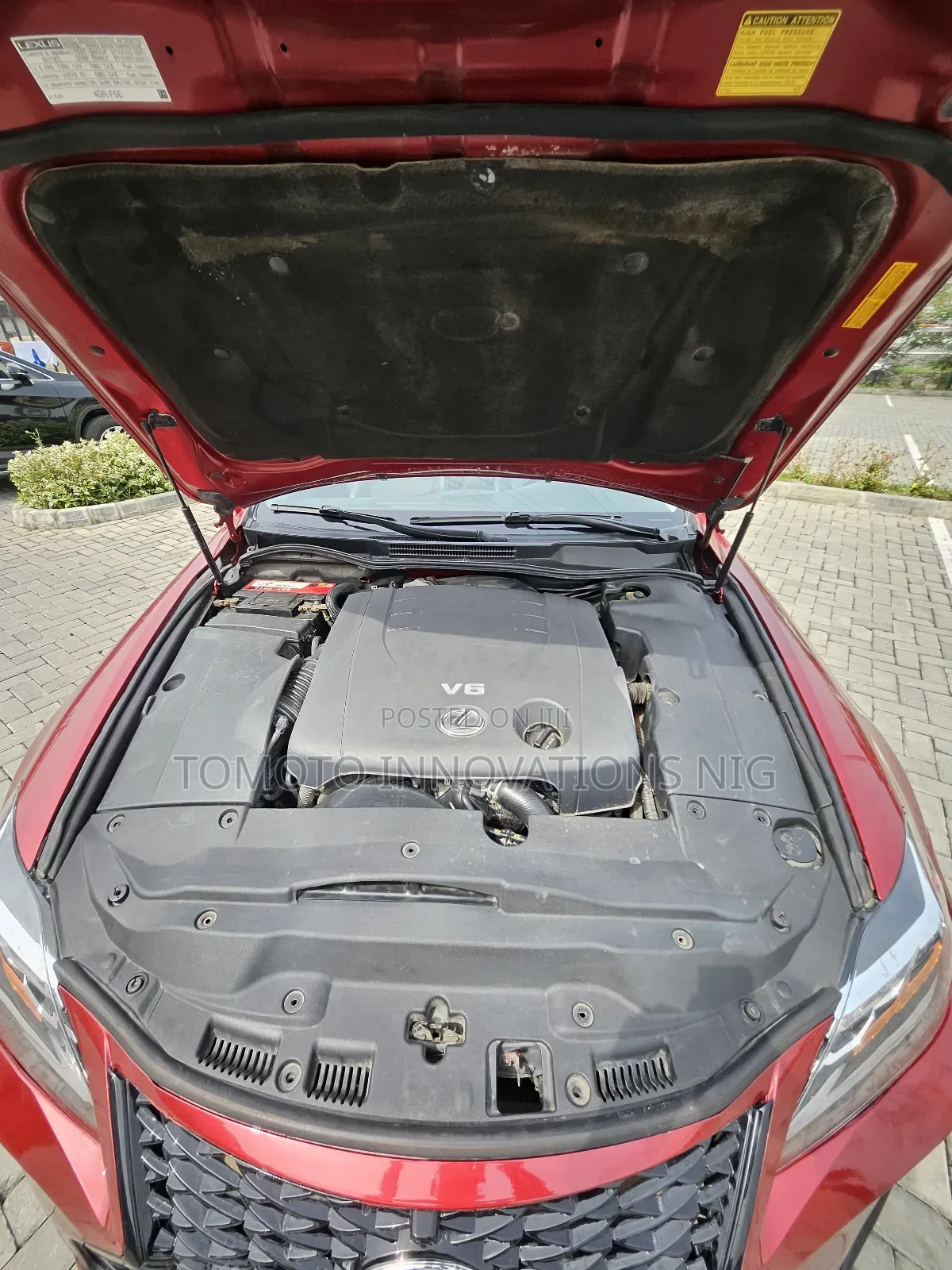 Lexus IS 250 2011 Red