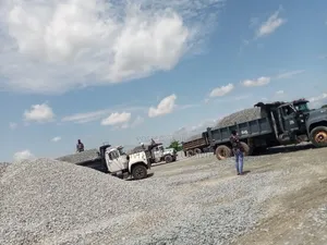Make Us Your Trusted Partner for Consistent Chippings Supply.