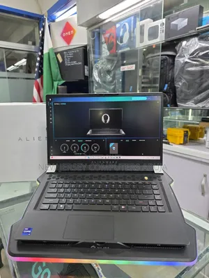 Laptop Dell Alienware X15 r2 16GB Intel Core i7 SSD 512GB