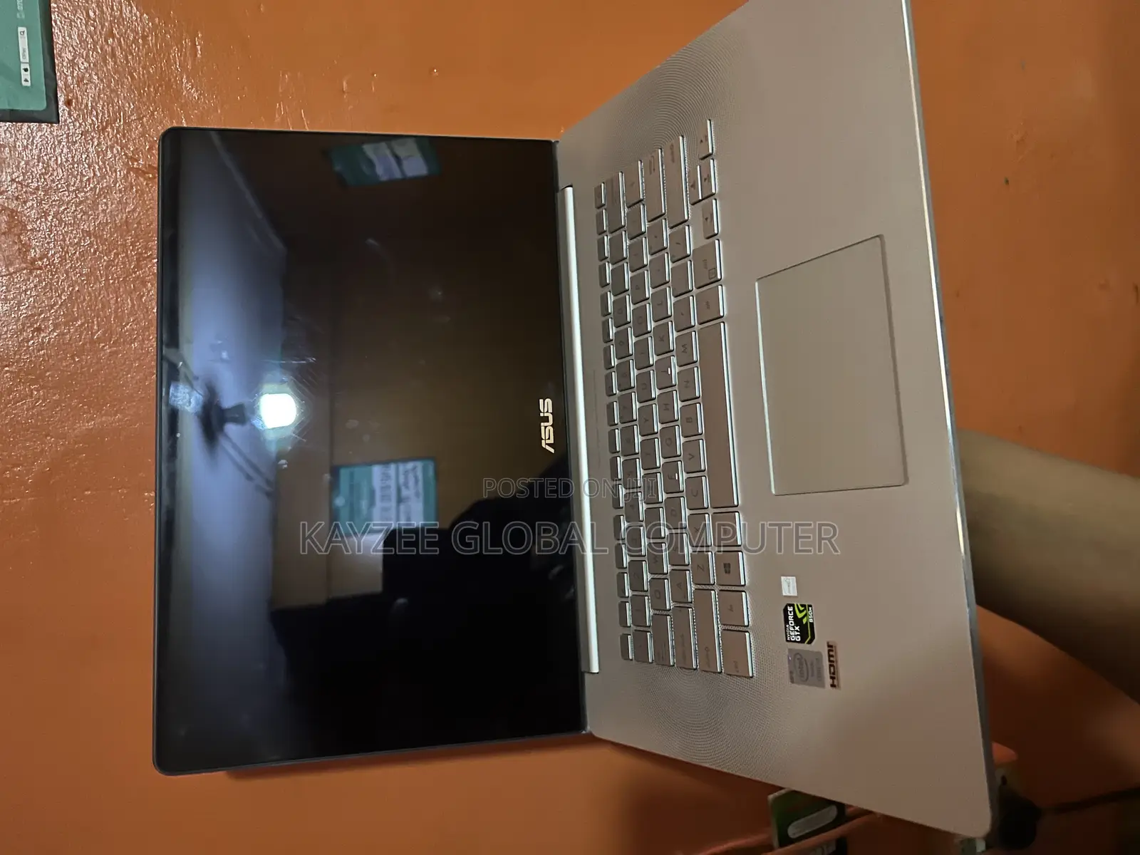 Laptop Asus 8GB Intel Core i7 SSD 256GB