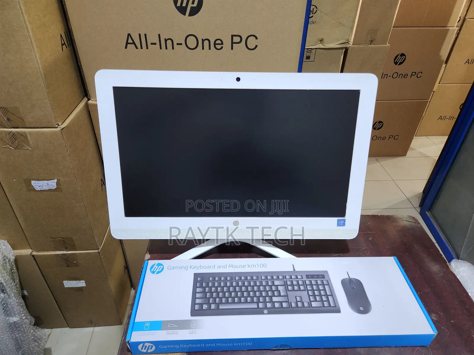 New Desktop Computer HP AiO 24 8GB Intel Core i3 SSD 256GB