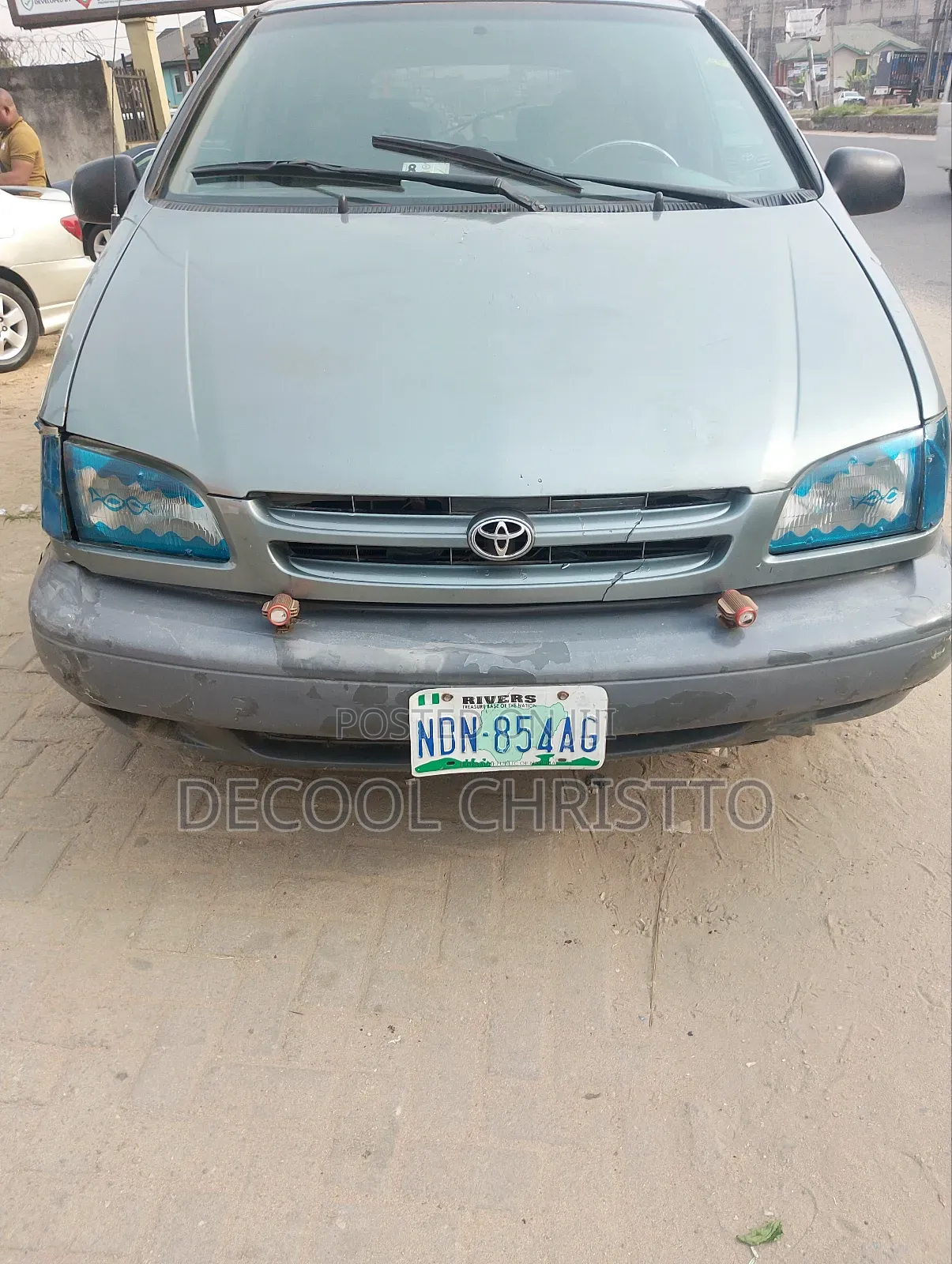 2001 Toyota Sienna LE