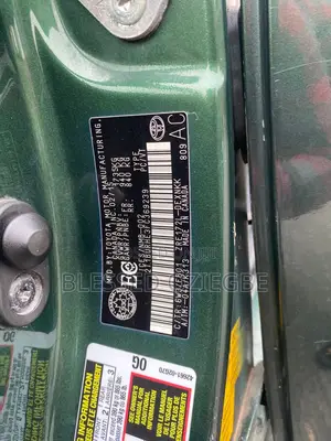 Toyota Corolla 2015 Green