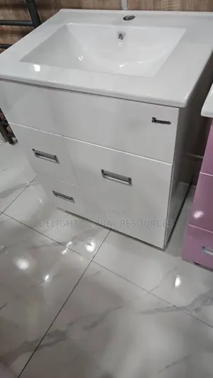 Cabinet Basin
