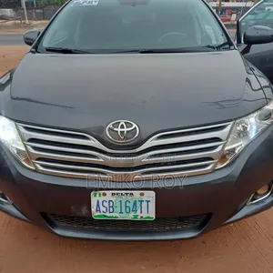 Toyota Venza 2010 Gray