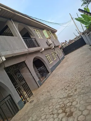 3bdrm Block of Flats in Elebu Oja, Akala Express for rent