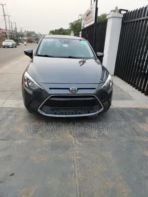 Toyota Yaris iA 1.5 FWD 2017 Gray