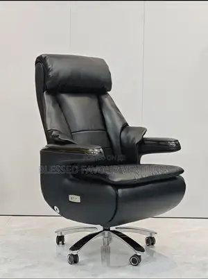 Brand New Imported Executive Office Chair Available to Pick Up