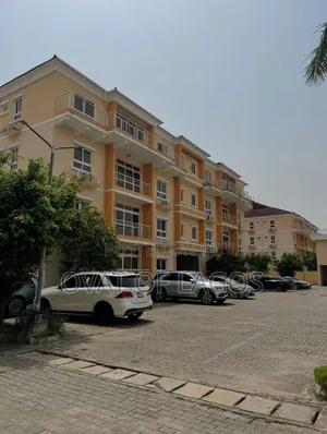 Furnished 3bdrm Penthouse in Osapa London for sale