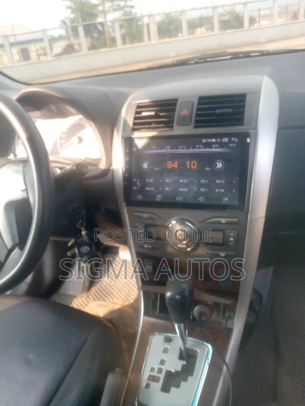 Toyota Corolla 2013 Silver