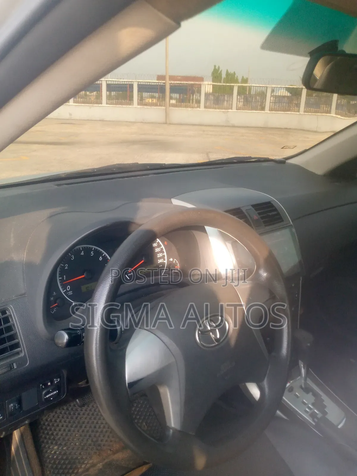 Toyota Corolla 2013 Silver