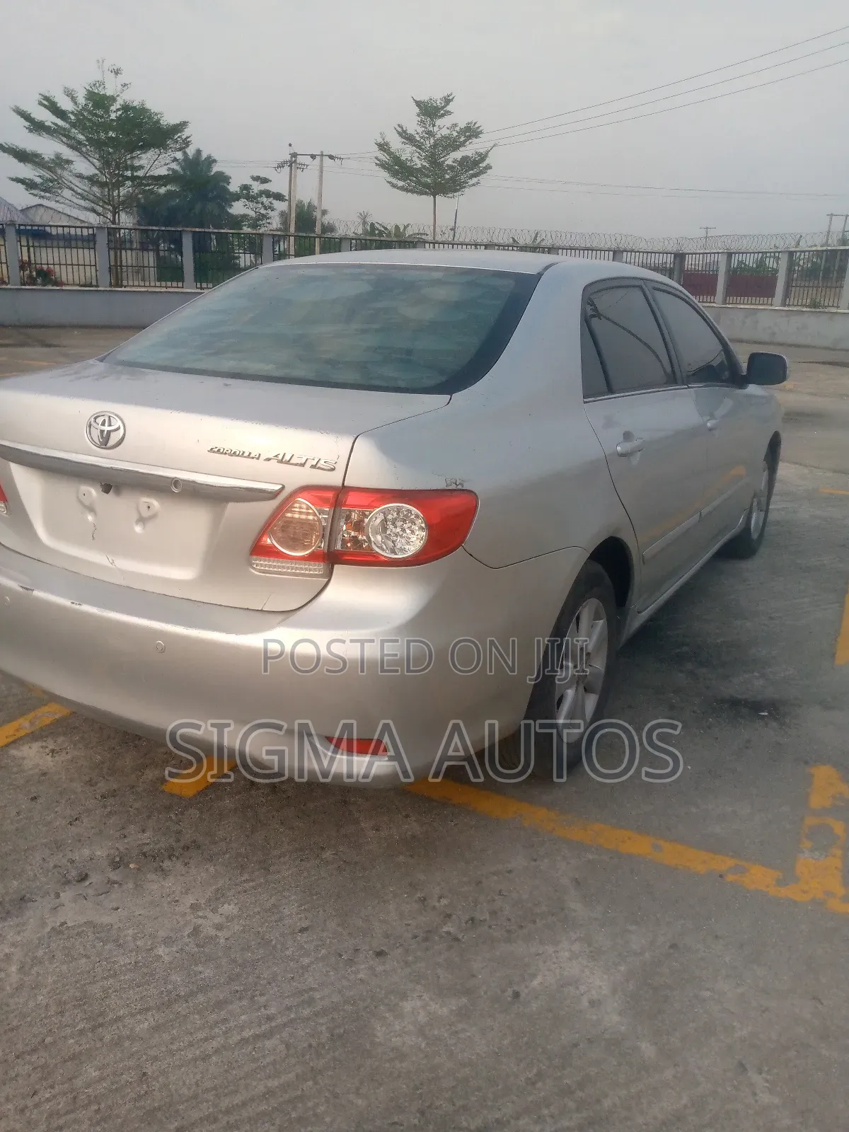 Toyota Corolla 2013 Silver