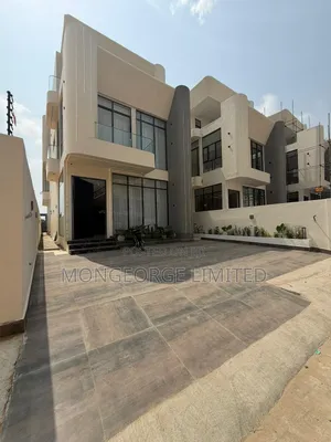 5bdrm Duplex in Lekki Phase 1 for sale