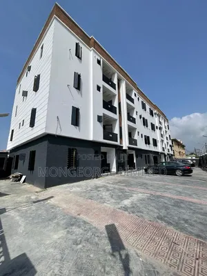 2bdrm Apartment in Igbo-efon for sale