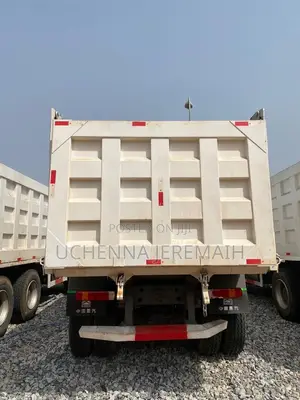Standard Howo Trucks