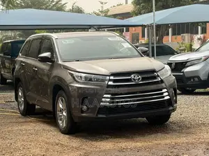 Toyota Highlander Limited 4dr SUV AWD (3.5L 6cyl 6A) 2015 Gray