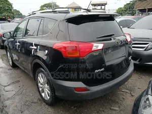 Toyota RAV4 Limited 4dr SUV AWD (2.5L 4cyl 6A) 2014 Black