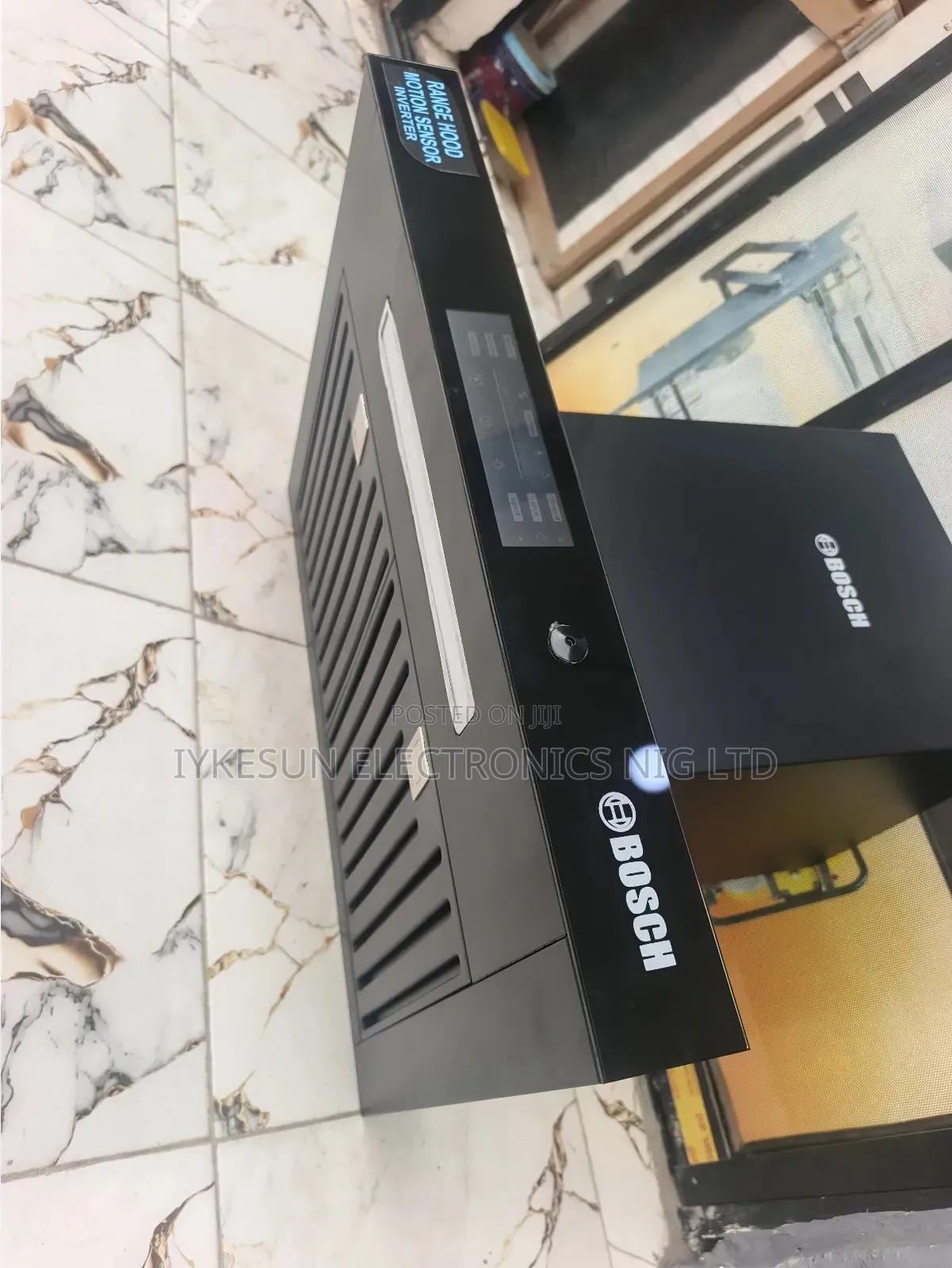 Quality Bosch 60cm Voice Command Automatic Inverter Heat Extractor
