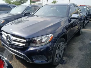 Mercedes-Benz GLC-Class 2017 Blue