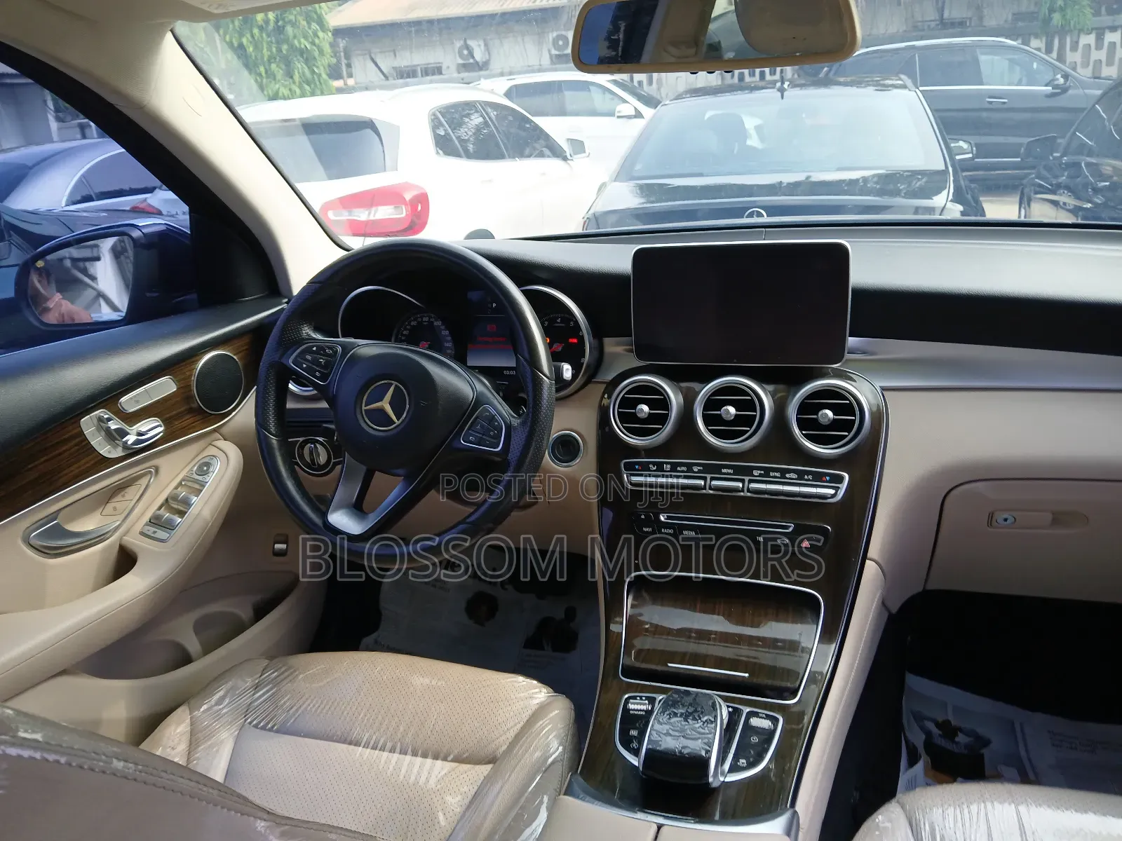 Mercedes-Benz GLC-Class 2017 Blue