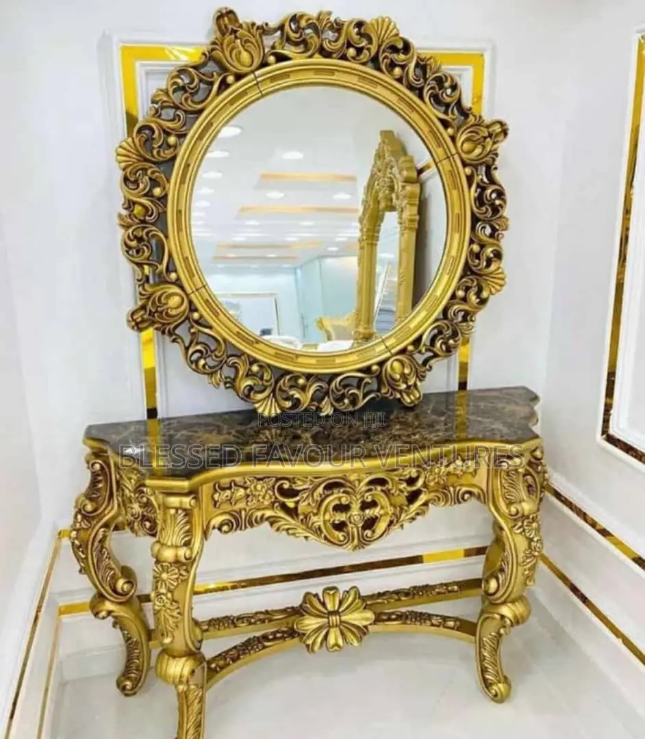 High-Quality Imported Mirror Console Available to Pick Up