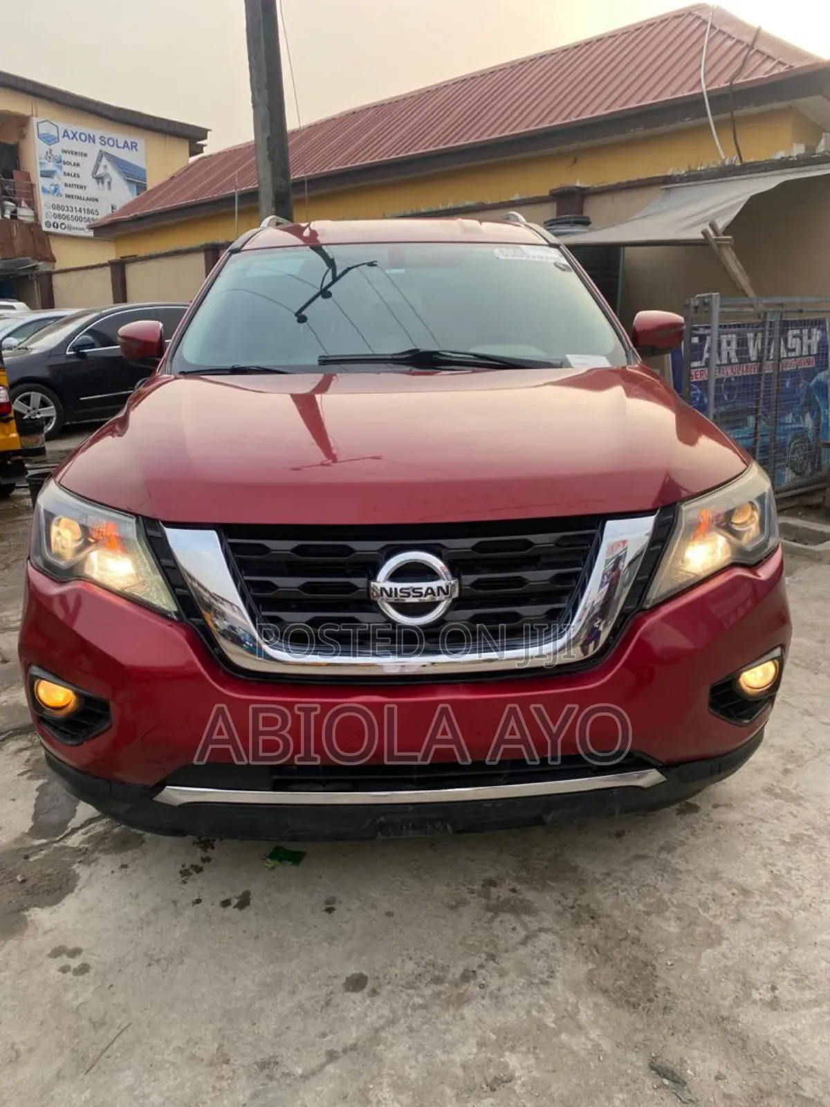 Nissan Pathfinder 2017 Red