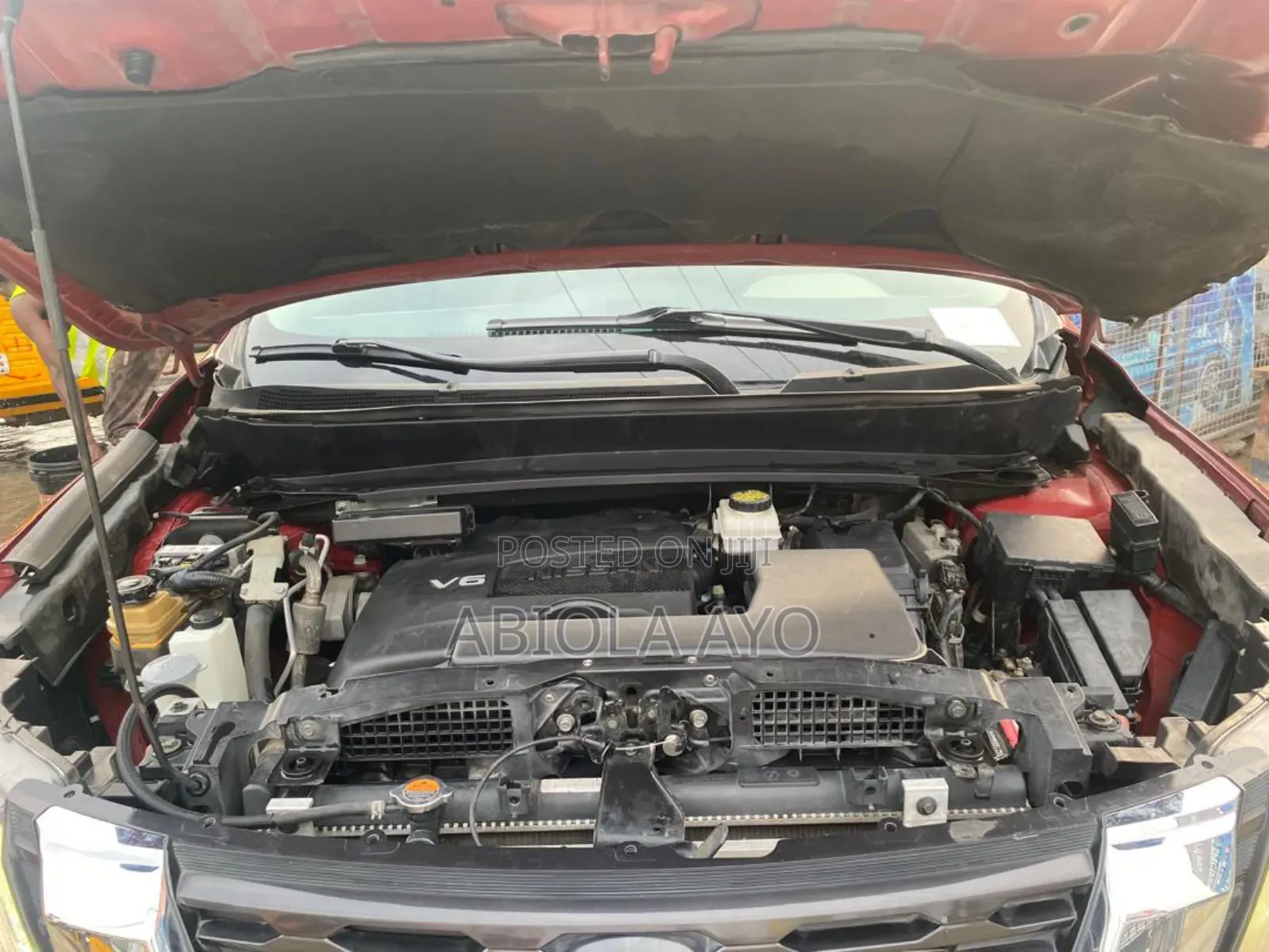 Nissan Pathfinder 2017 Red