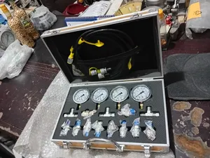 Complete Set of Pressure Gauge Calibration Set Hydraulic 10,000psi