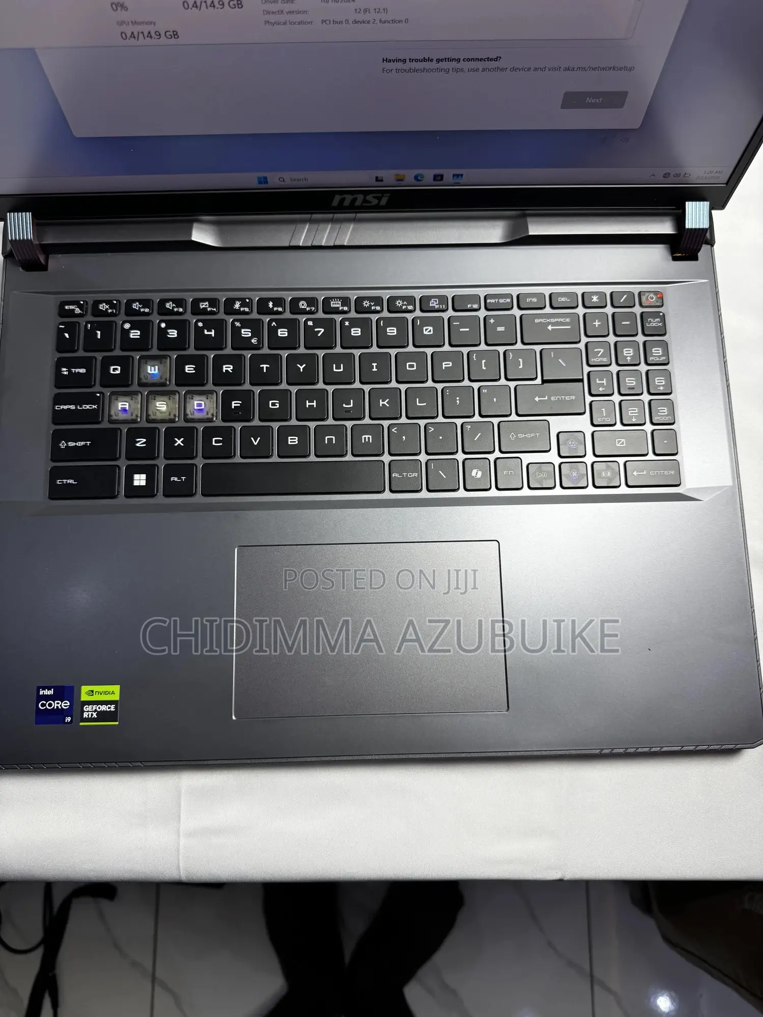 Laptop MSI Vector 17 HX AI A2XWJG 32GB Intel Core i9 SSD 1T