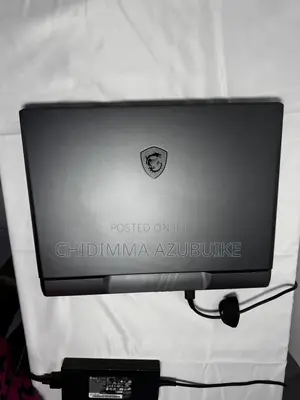 Laptop MSI Vector 17 HX AI A2XWJG 32GB Intel Core i9 SSD 1T