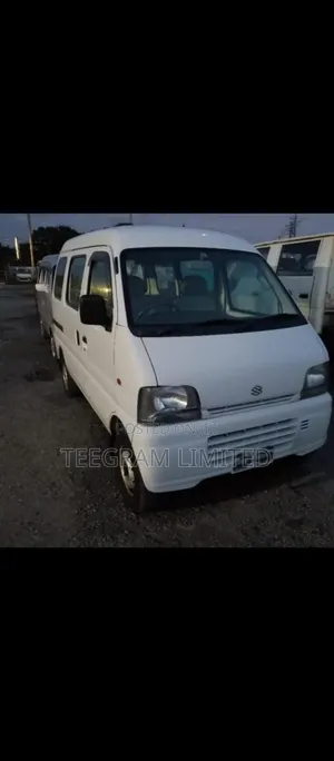 Suzuki APV Minibus 2005 White