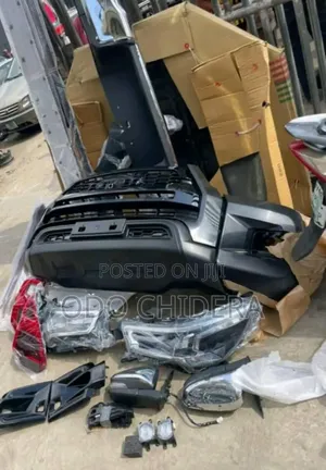 Complete Front Bumper Hilux 2020