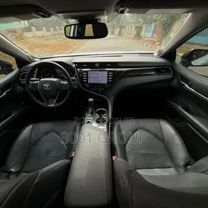 Toyota Camry XSE V6 FWD 2020 White