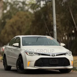 Toyota Avalon Touring Sedan FWD (3.5 6cyl 6A) 2017 White