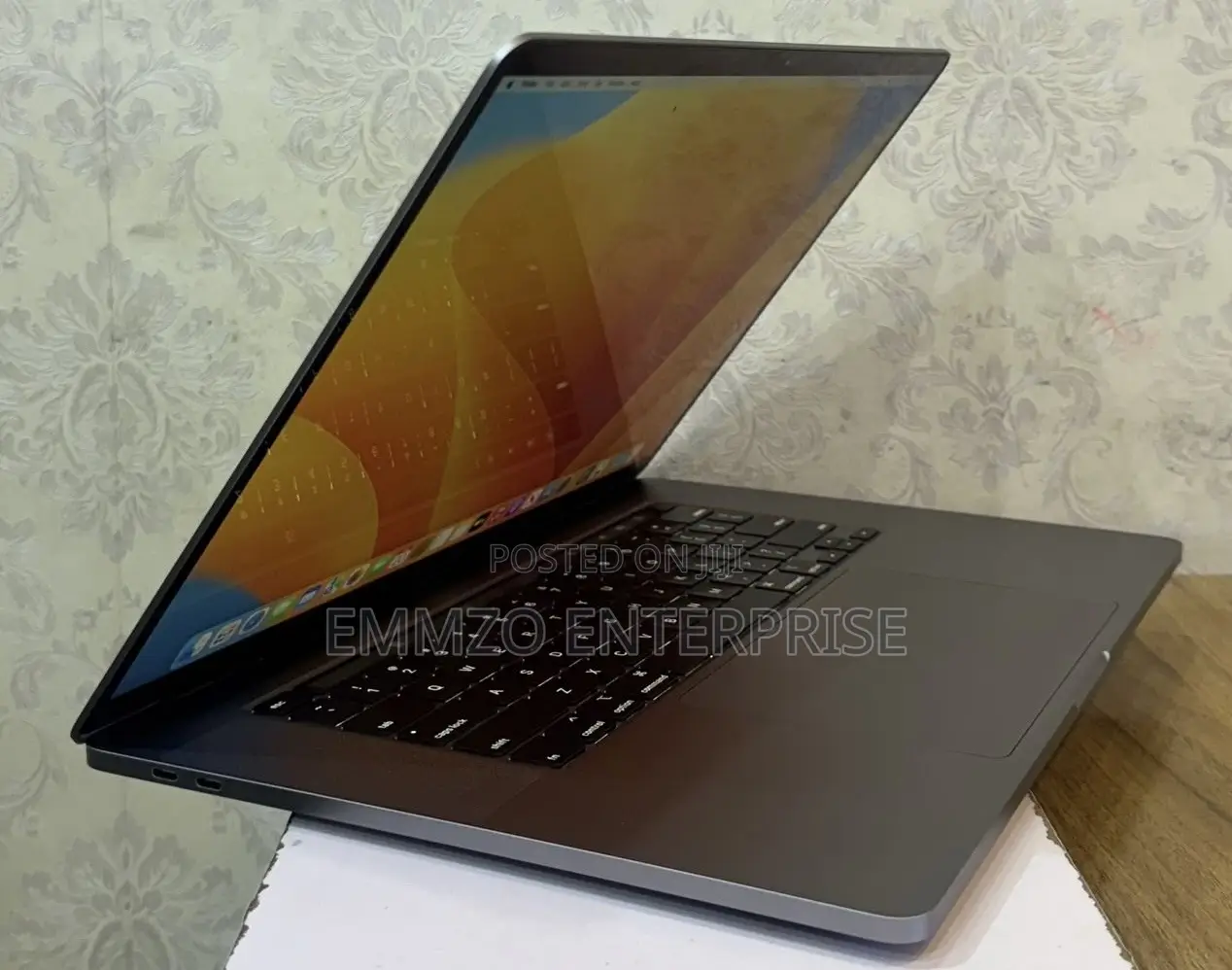 Laptop Apple MacBook Pro 2019 16GB Intel Core i7 SSD 512GB
