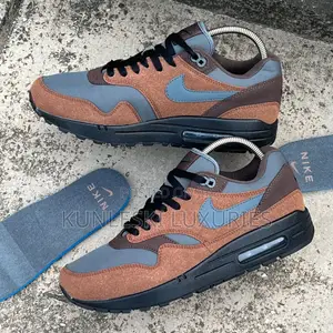 Original Nike Air Max 1 Beef And Broccoli Sneakers