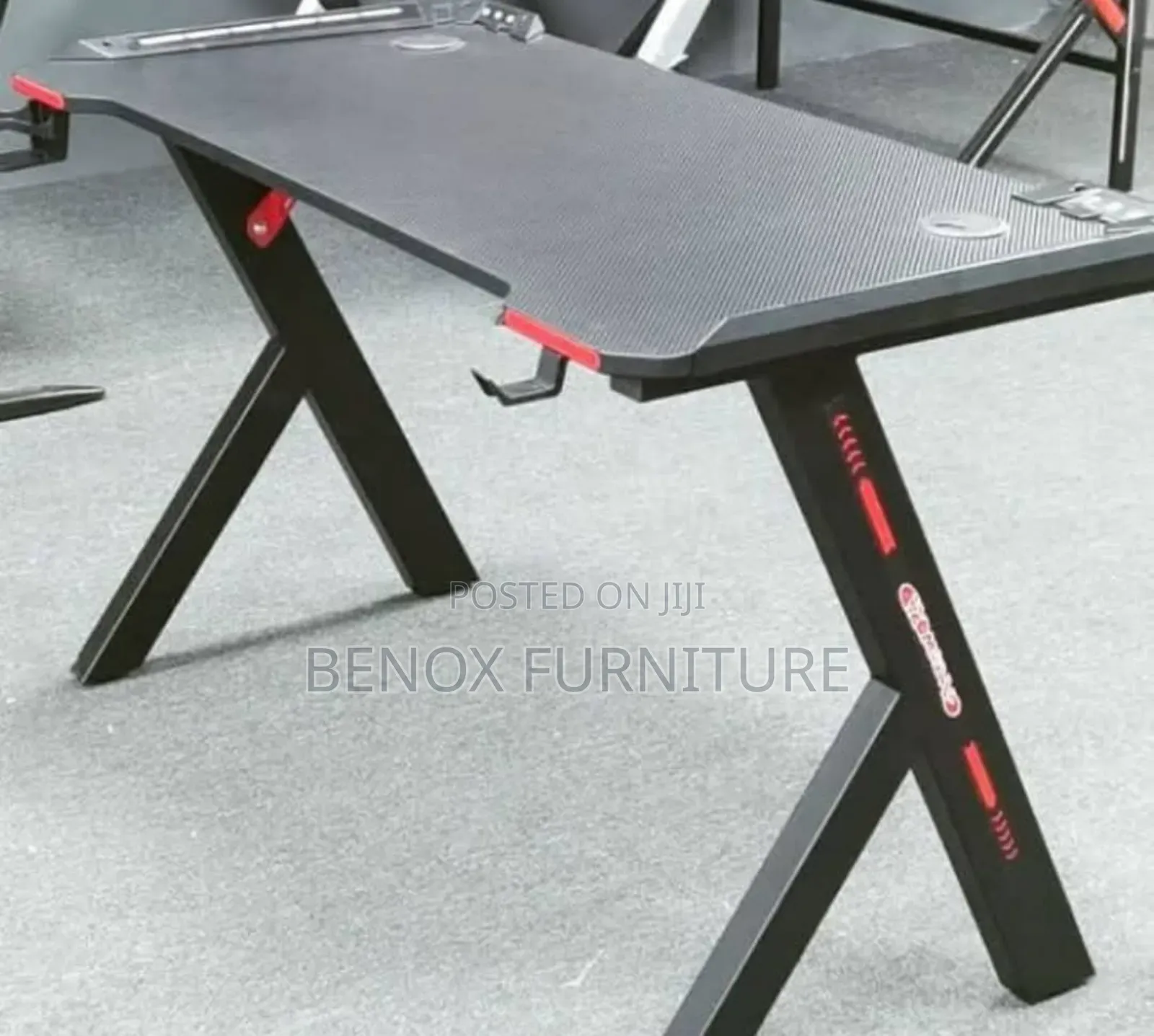 Studio Table With