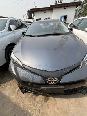 Toyota Corolla 2018 Gray