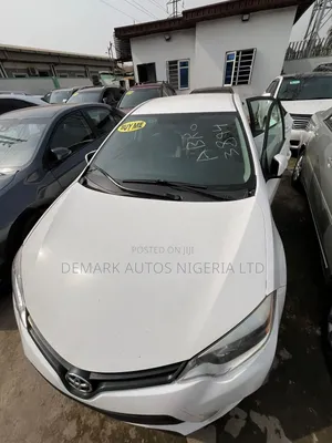 Toyota Corolla 2015 White