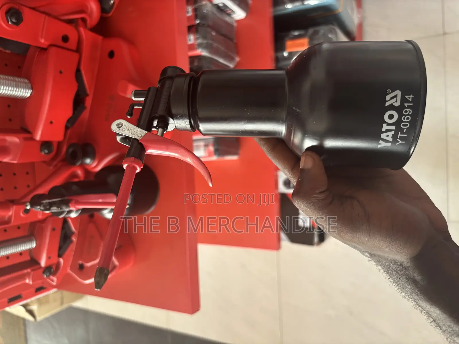 Manual Oil Can (Pump Oiler)