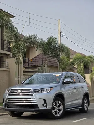 Toyota Highlander 2015 Silver