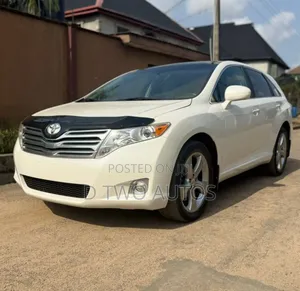 Toyota Venza V6 AWD 2010 White