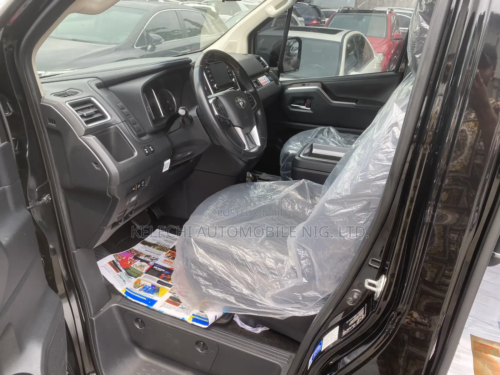 Toyota Granvia 2023 Black