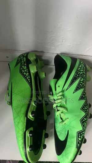 Nike Hypervenom Soccer Boot (Size 46)
