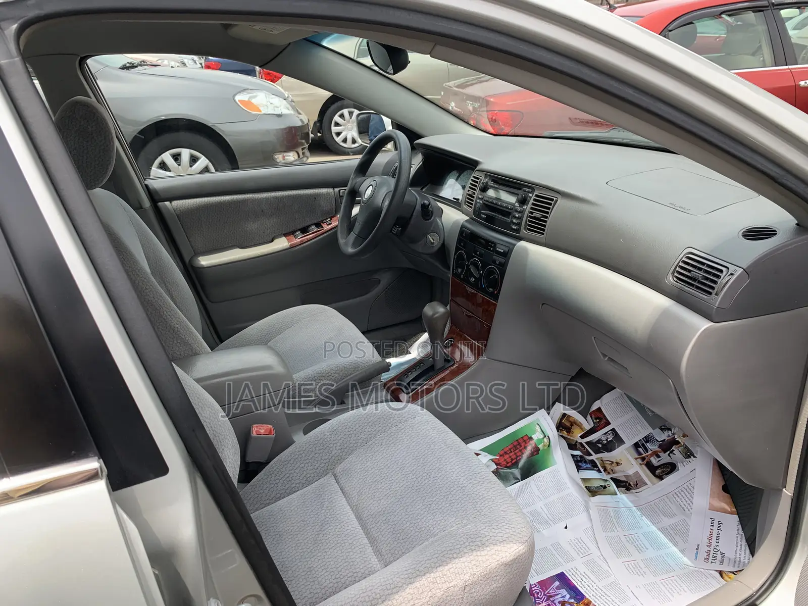 Toyota Corolla 2004 Silver