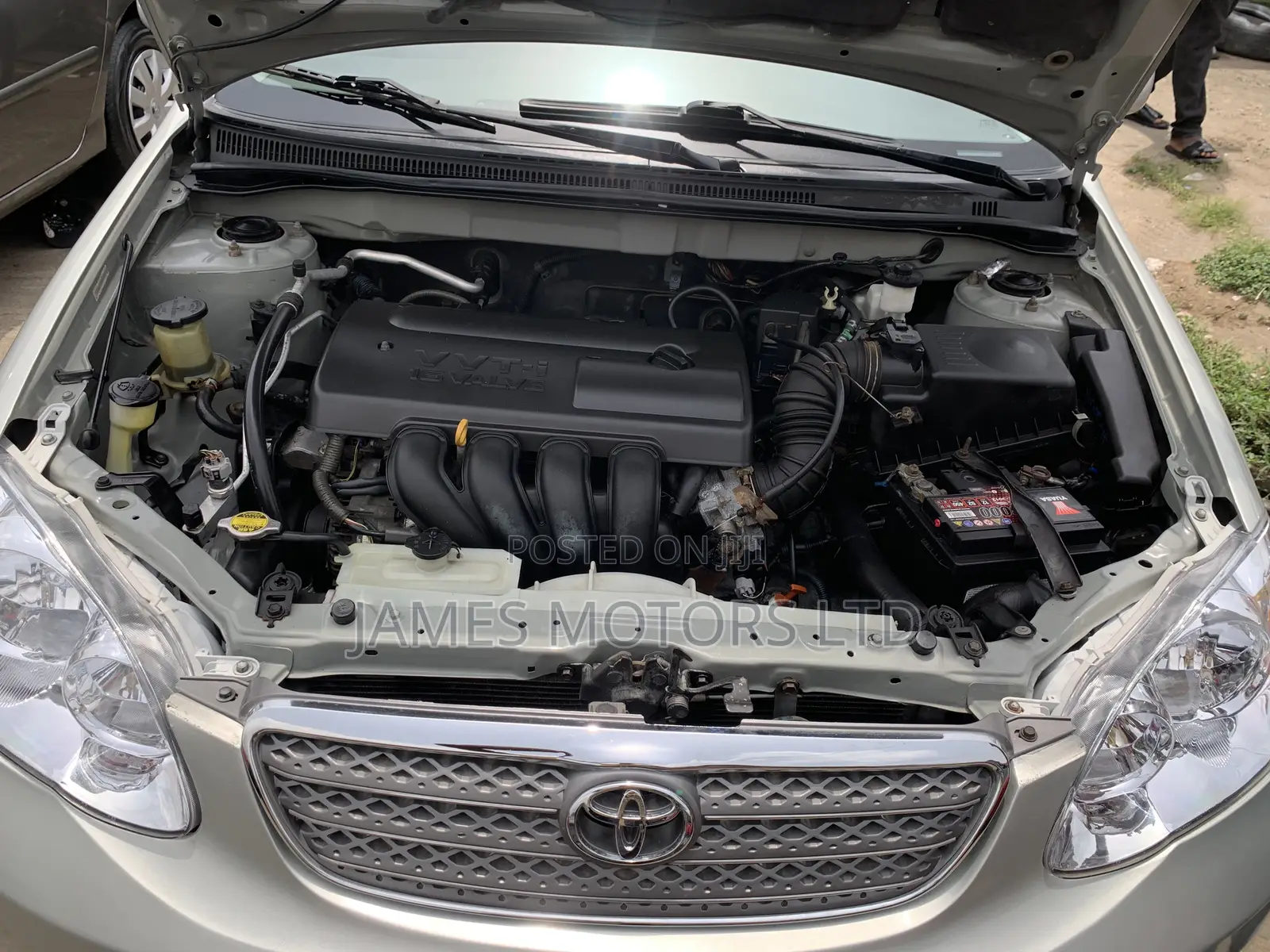 Toyota Corolla 2004 Silver